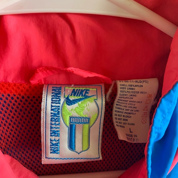 VTG Nike Windbreaker - Picture 10 of 13